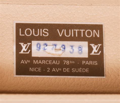 louis vuitton contact number uk